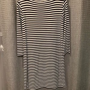J.Crew 3/4 sleeve dress. Used like new condition.